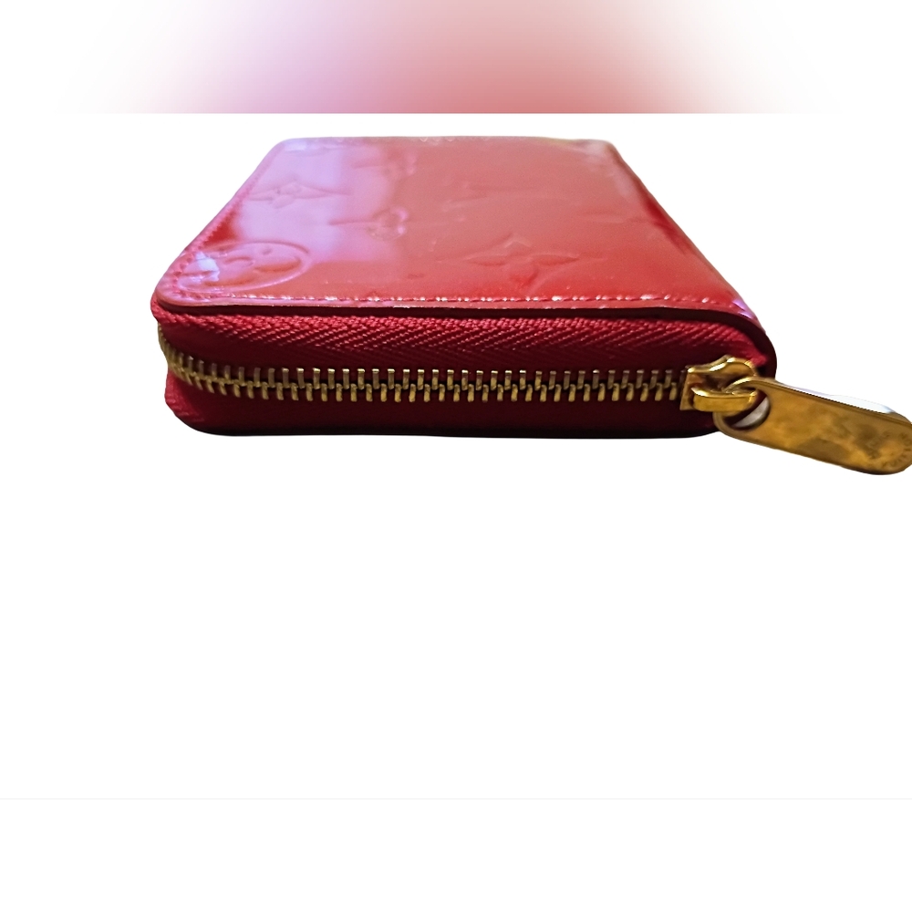 Louis Vuitton Red Vernis Zip Coin Wallet Monogram - Picture 5 of 7